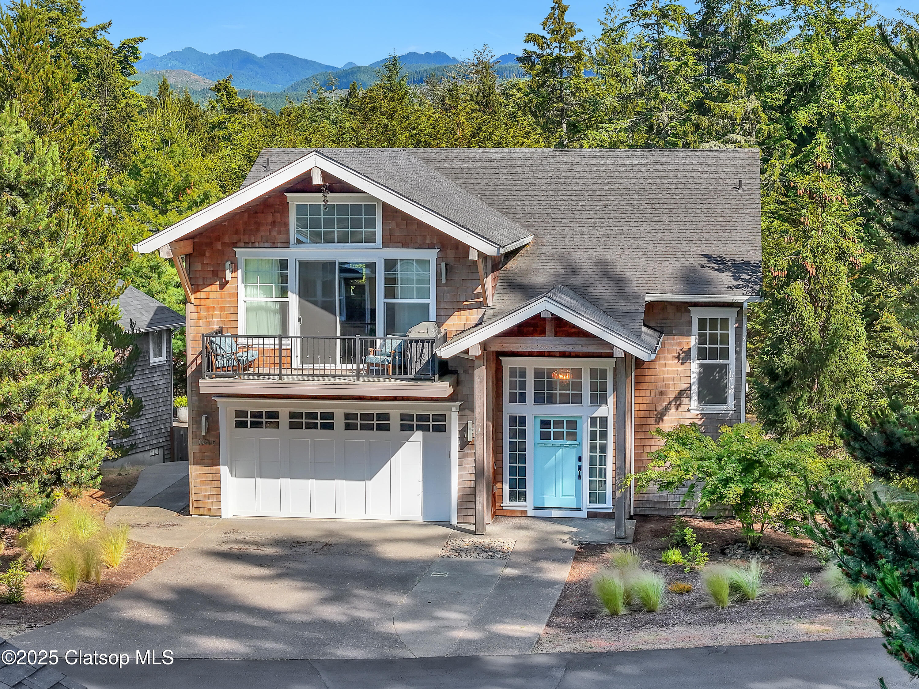10305 Pine Ridge Drive Property Photo 1