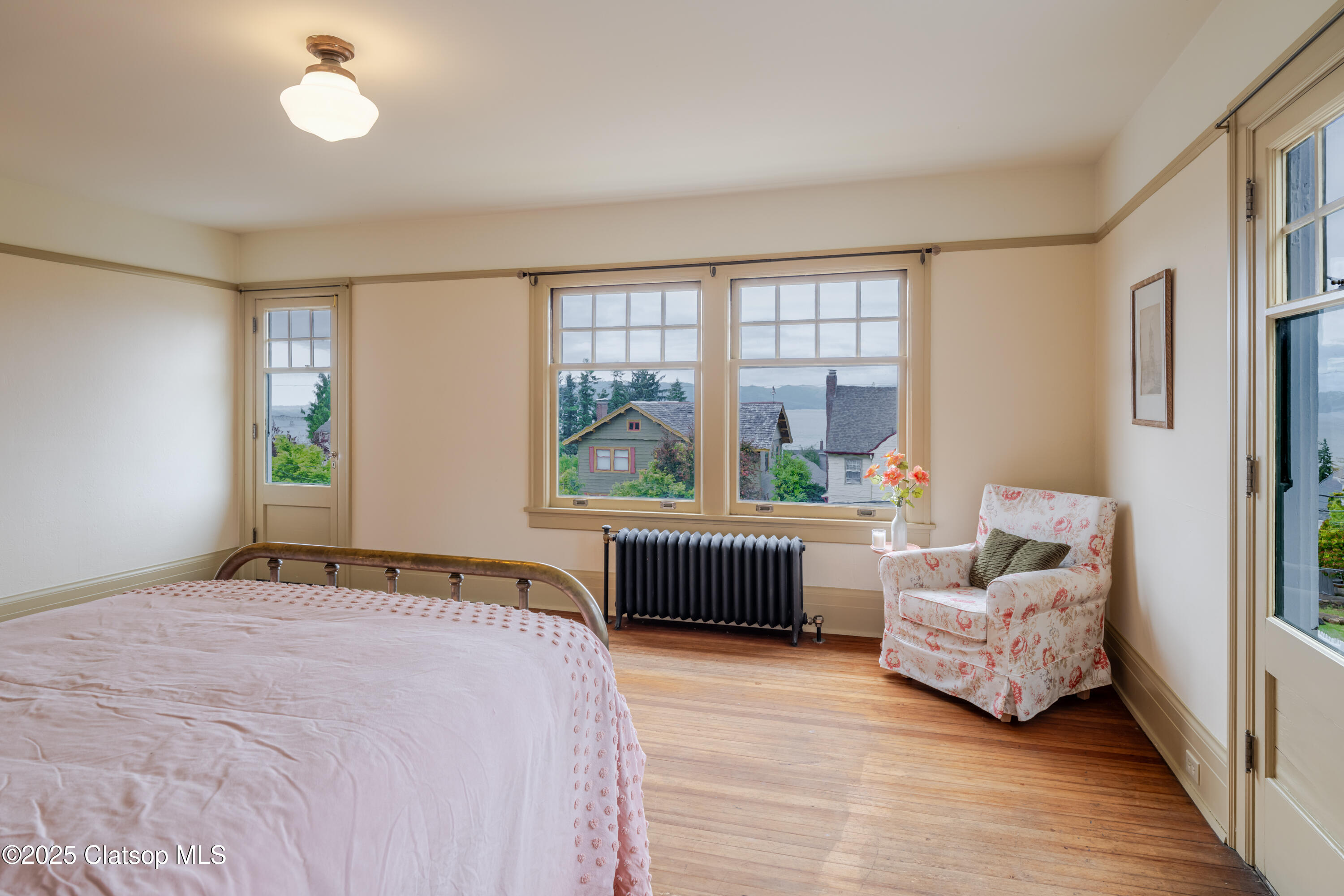 1343 Jerome Avenue Property Photo 27