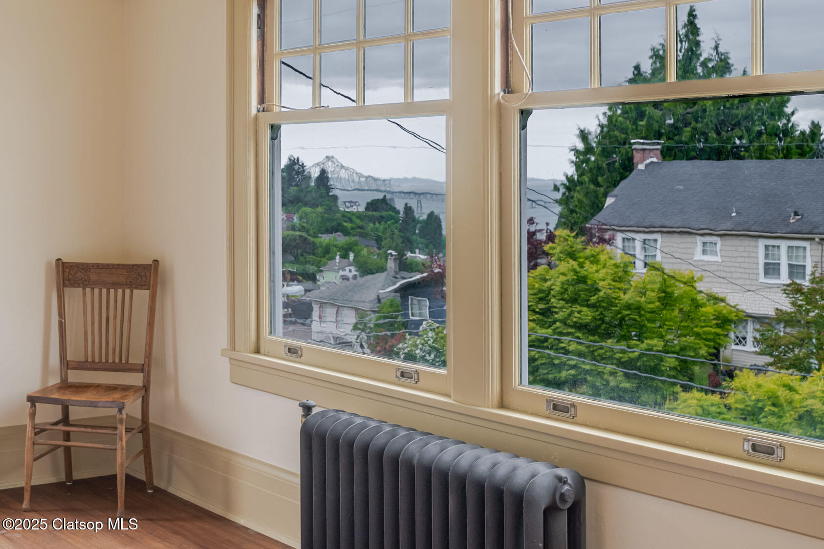 1343 Jerome Avenue Property Photo 33