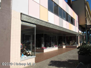 1332 Commercial Street Property Photo 1