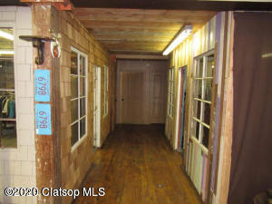 1332 Commercial Street Property Photo 17