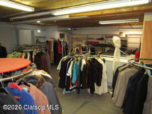 1332 Commercial Street Property Photo 18