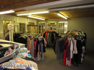 1332 Commercial Street Property Photo 19