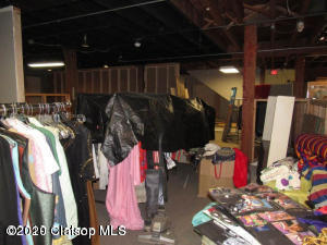 1332 Commercial Street Property Photo 40