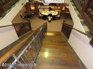 1332 Commercial Street Property Photo 41