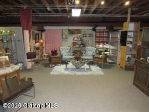 1332 Commercial Street Property Photo 54
