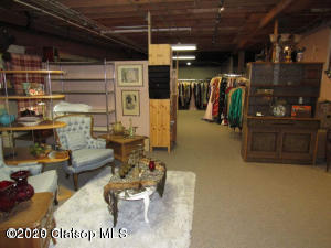 1332 Commercial Street Property Photo 56