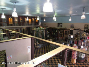 1332 Commercial Street Property Photo 66