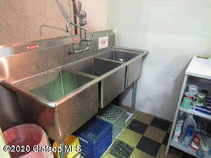 1332 Commercial Street Property Photo 68