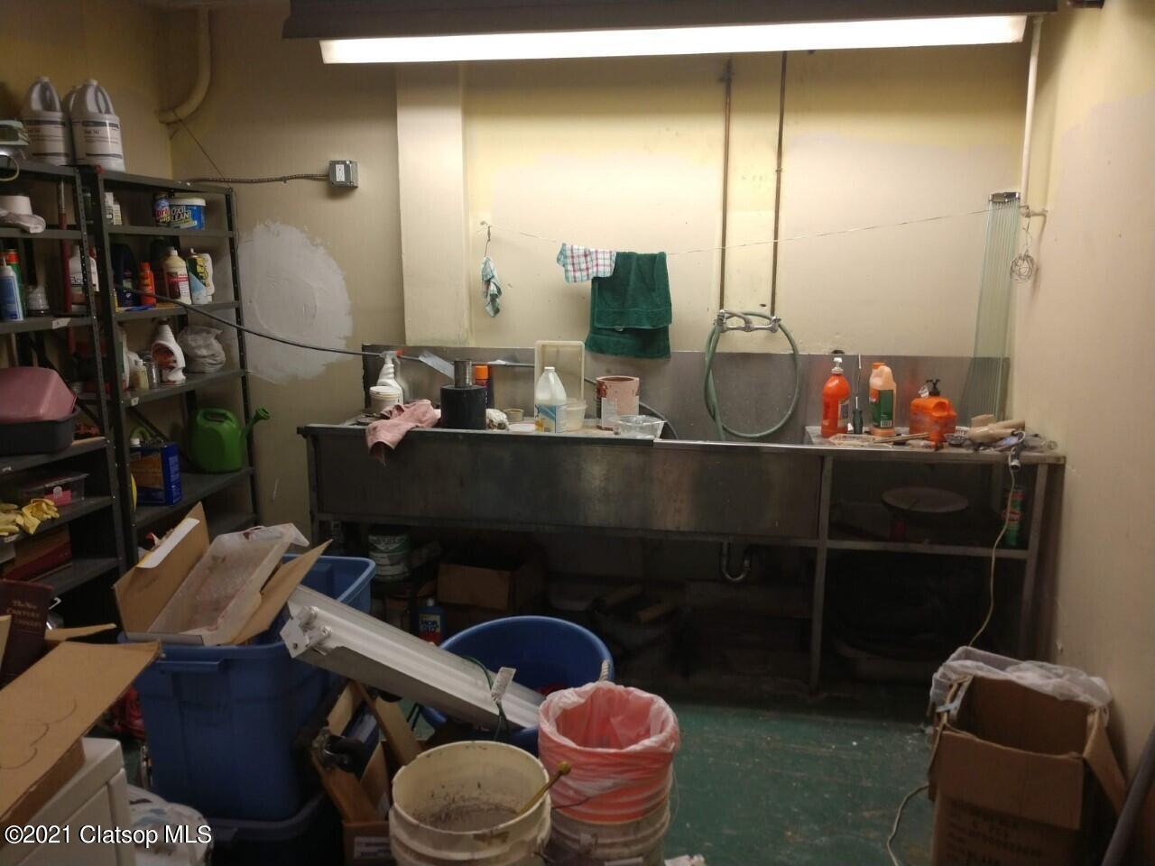 1332 Commercial Street Property Photo 94