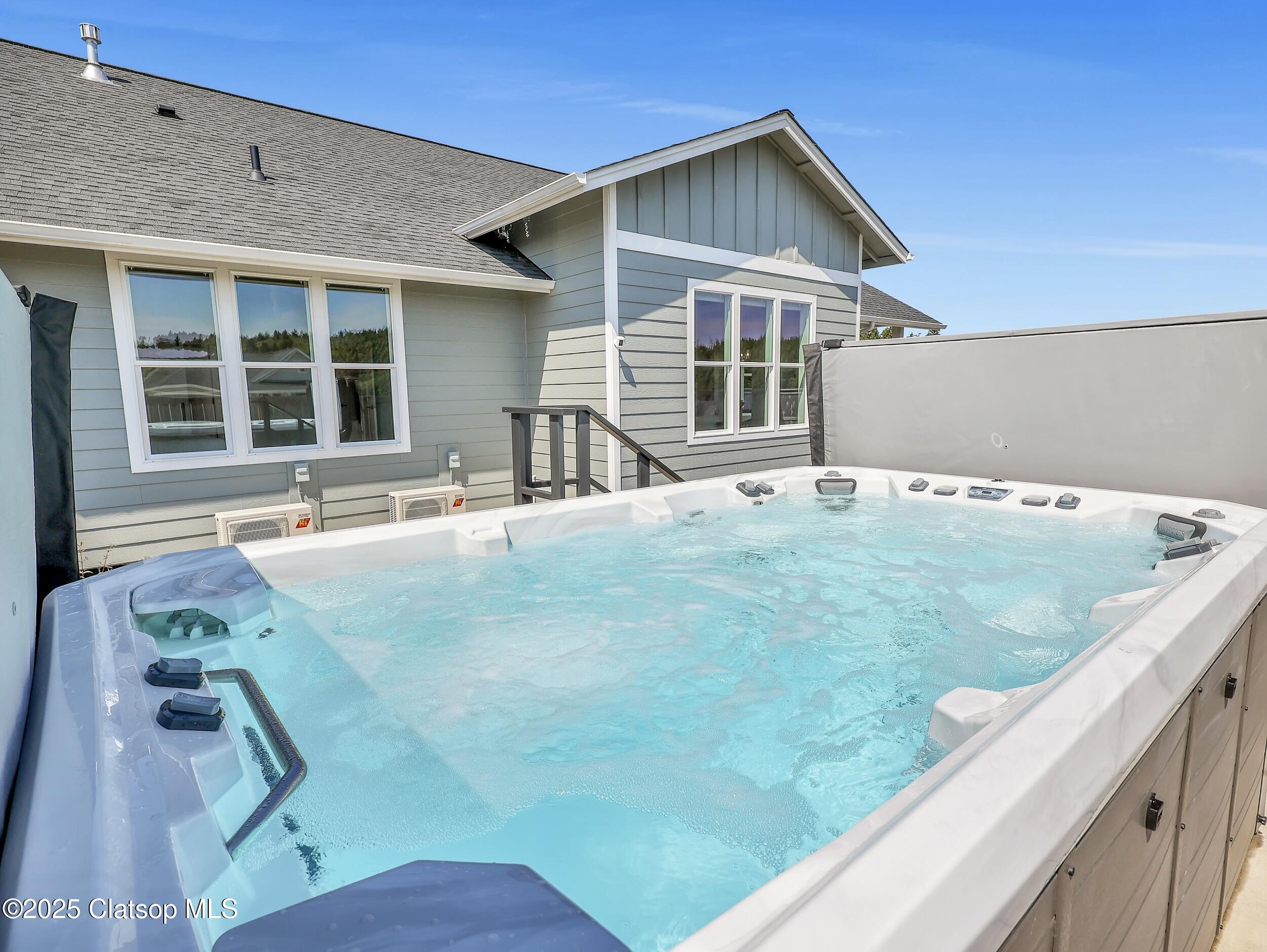 1155 Se Bugle Avenue Property Photo 38