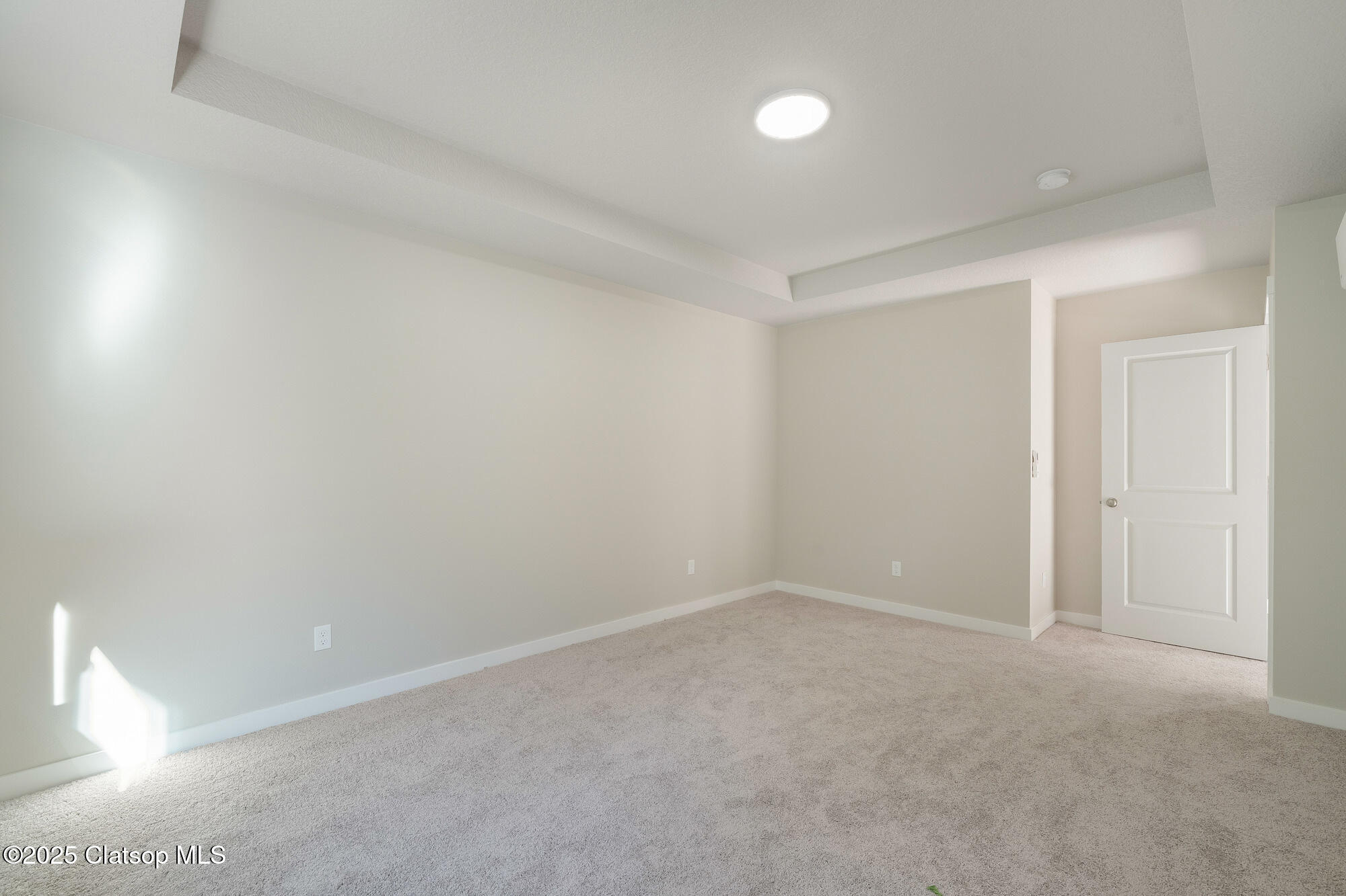 317/319 S Neptune Street Property Photo 25