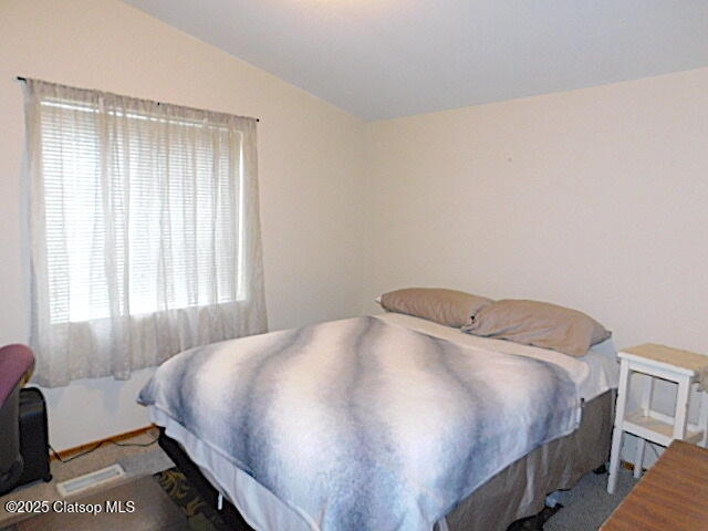 1100 Nw Warrenton Drive Property Photo 12