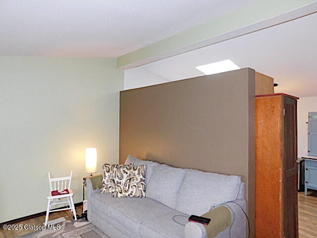 1100 Nw Warrenton Drive Property Photo 23