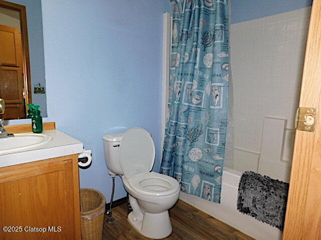 1100 Nw Warrenton Drive Property Photo 24