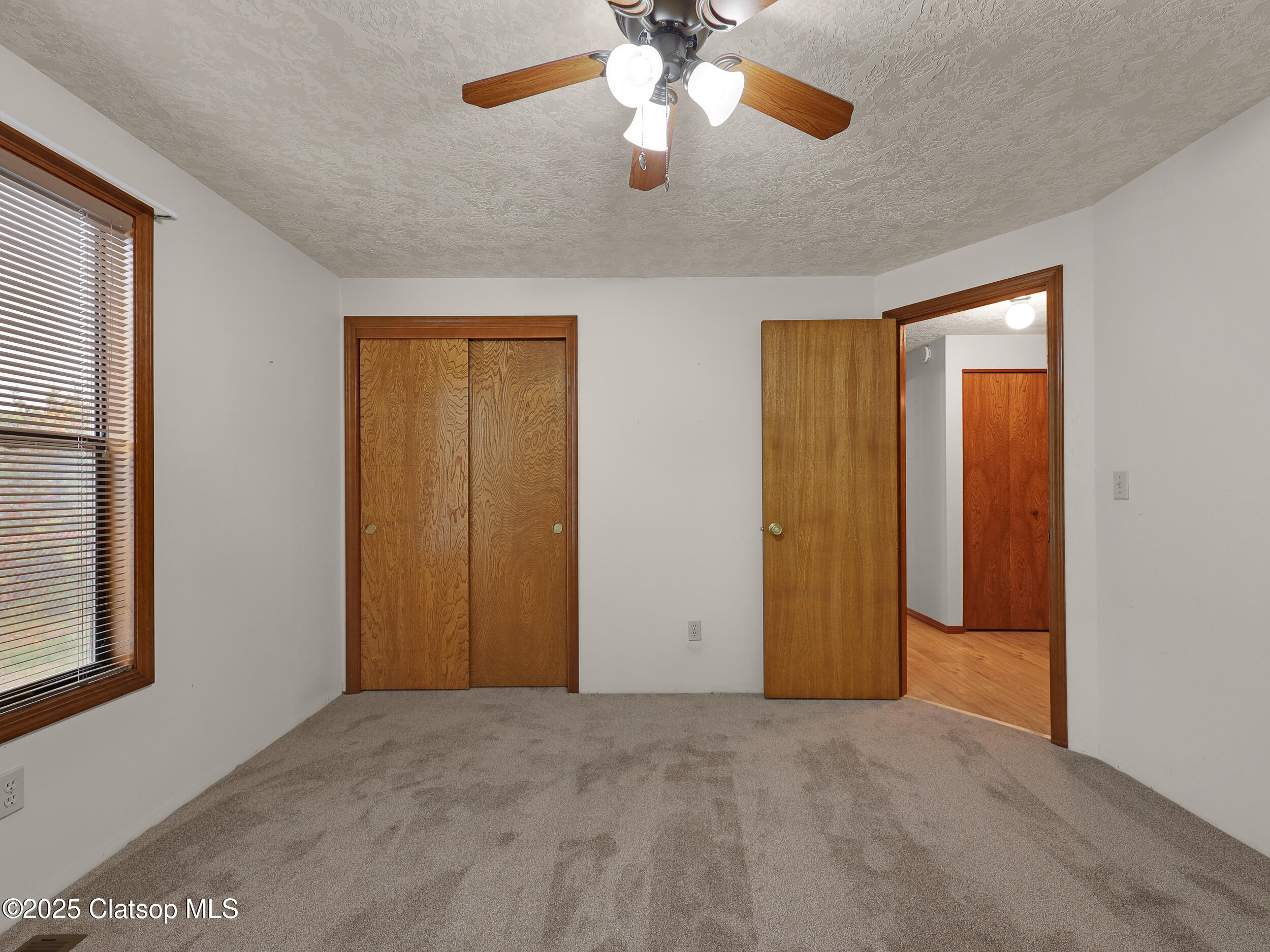 1286 Avenue B Property Photo 18