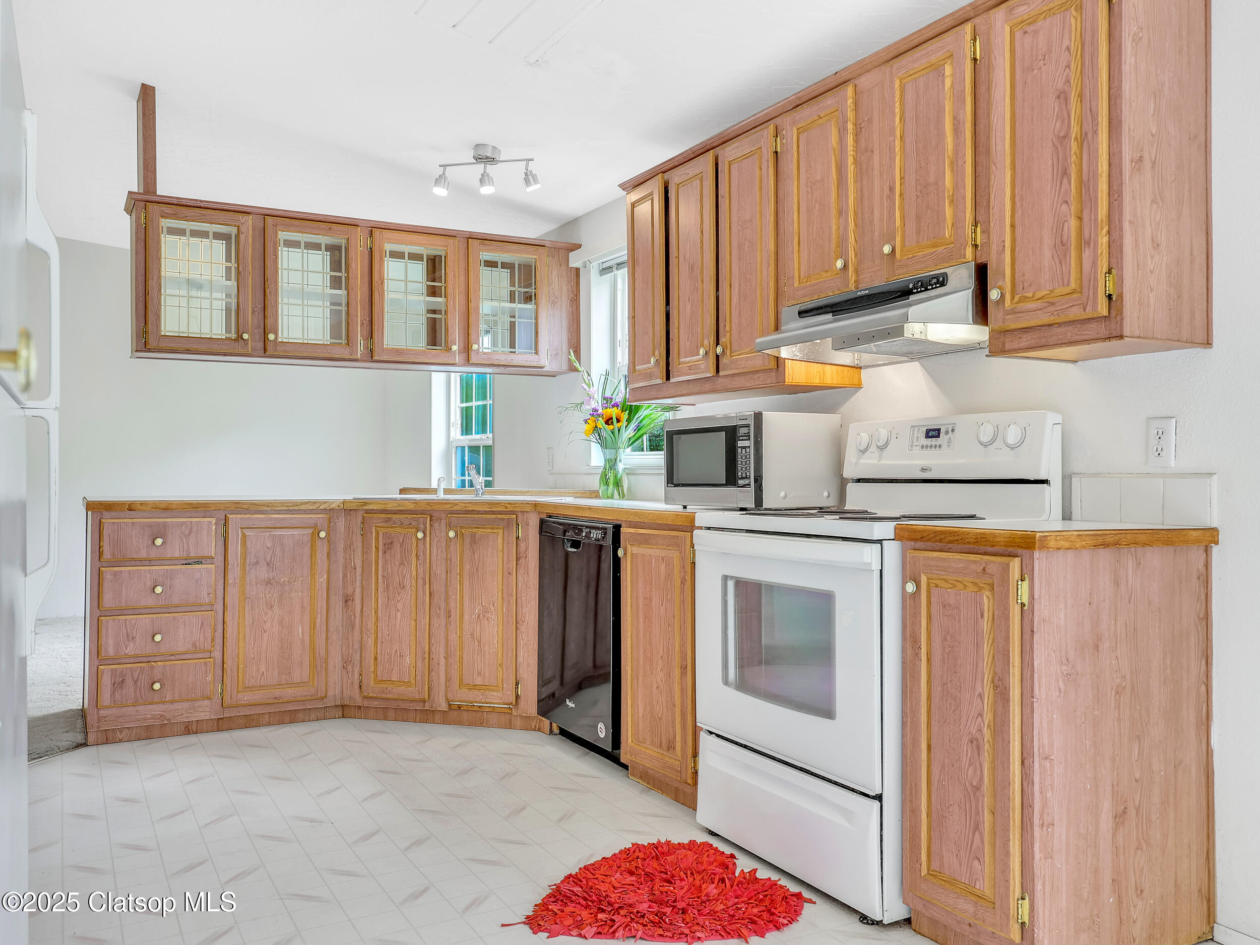 375 Forest Court Property Photo 15