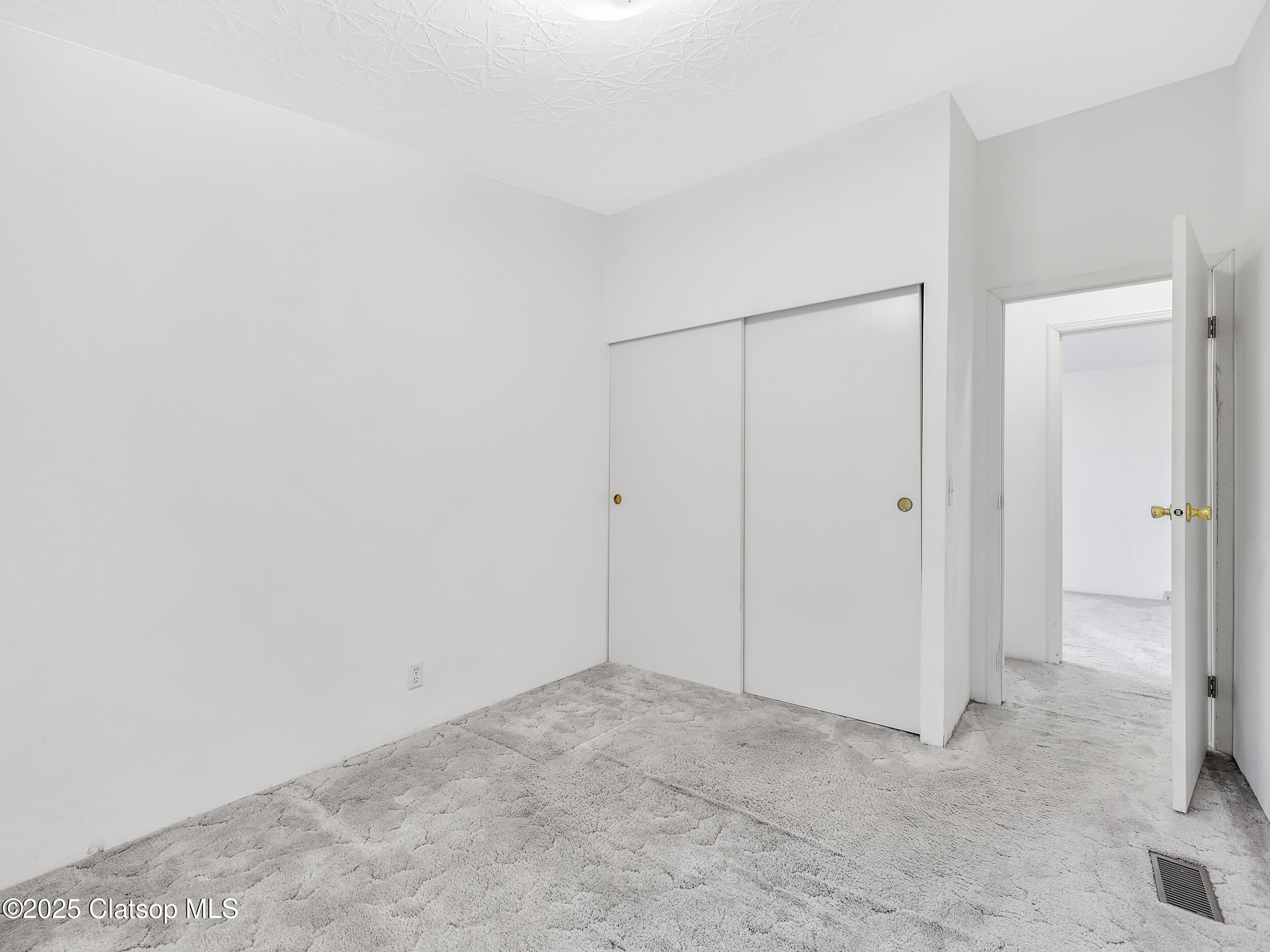 375 Forest Court Property Photo 30