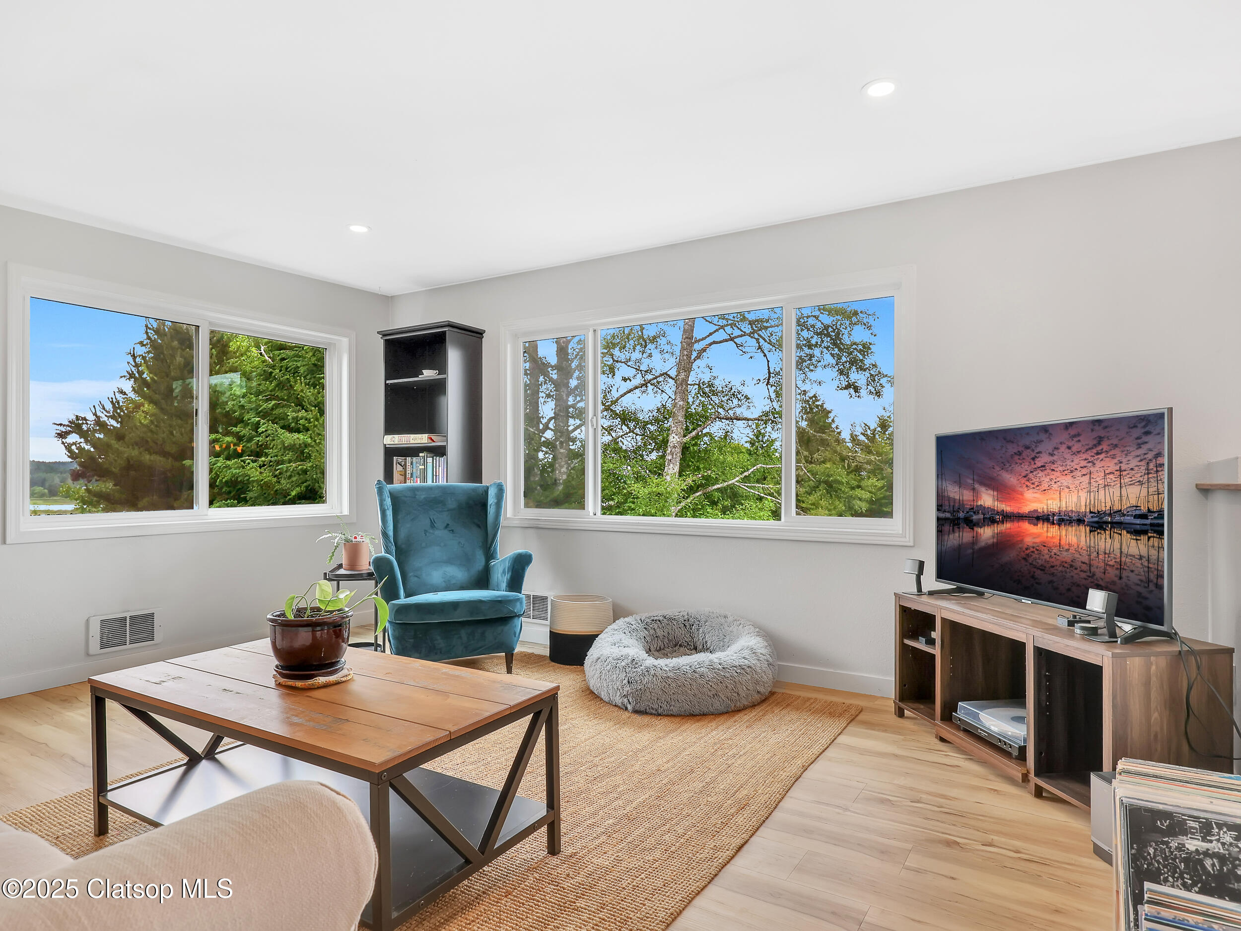 35208 Orchard Lane Property Photo 6