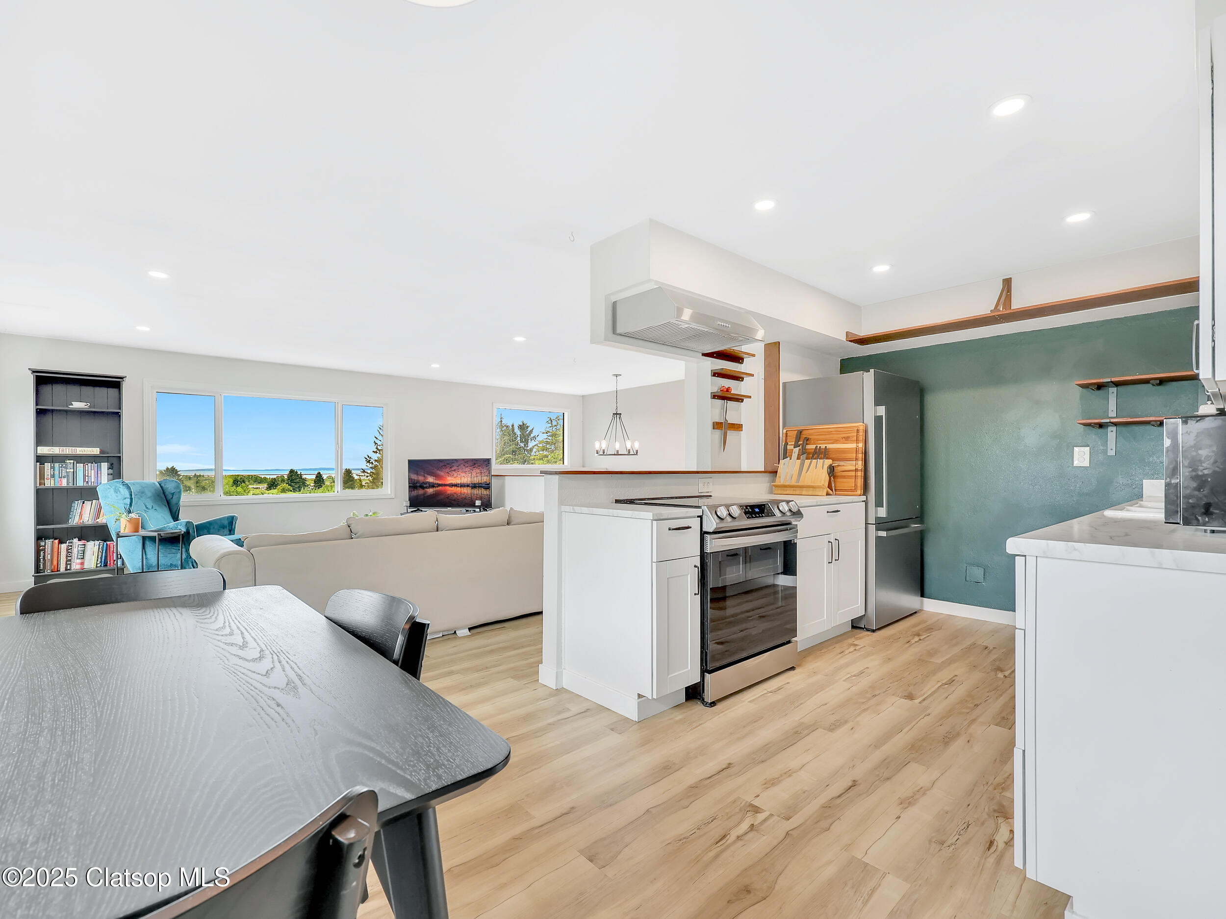 35208 Orchard Lane Property Photo 7