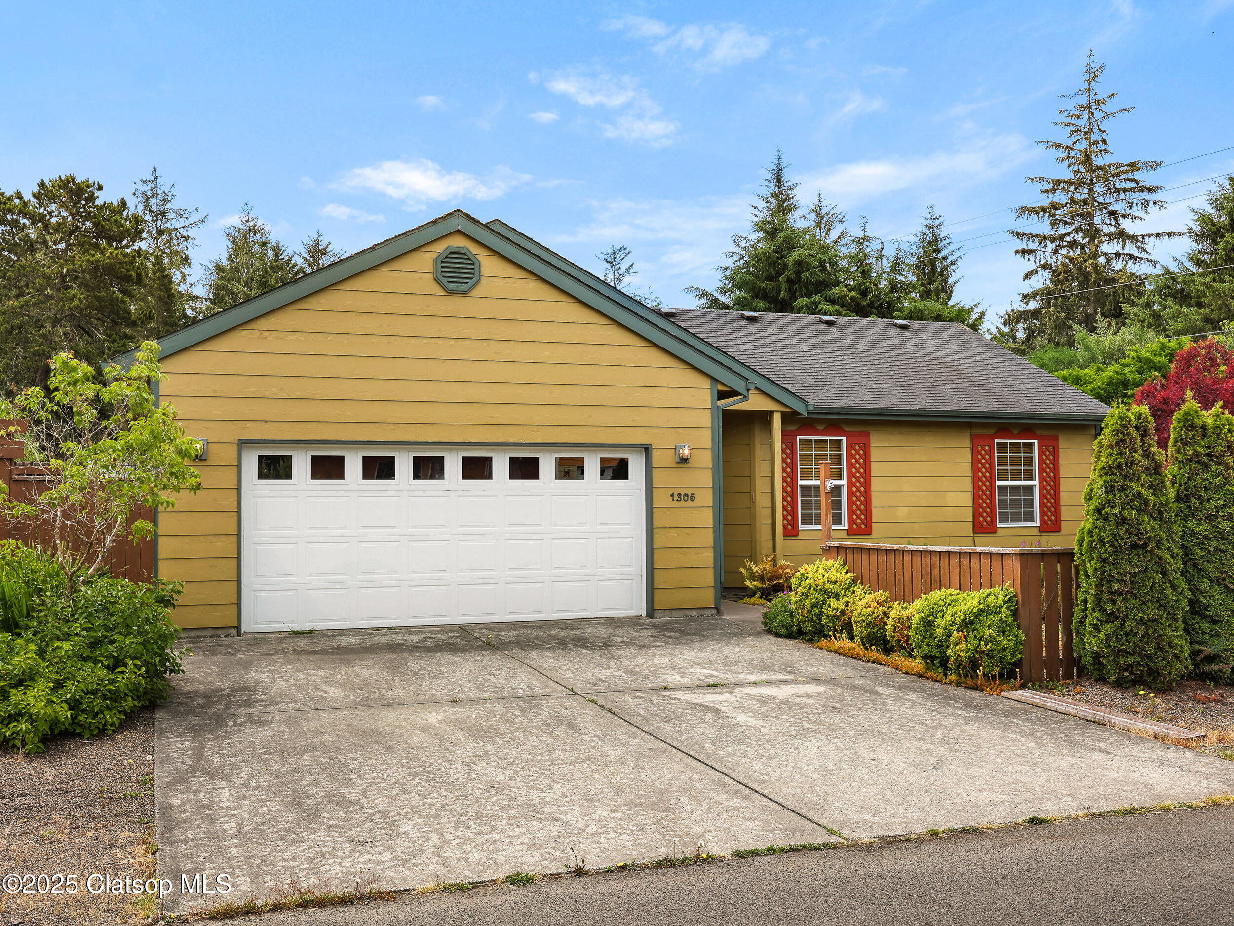 1305 Sandy Ridge Road Property Photo 1