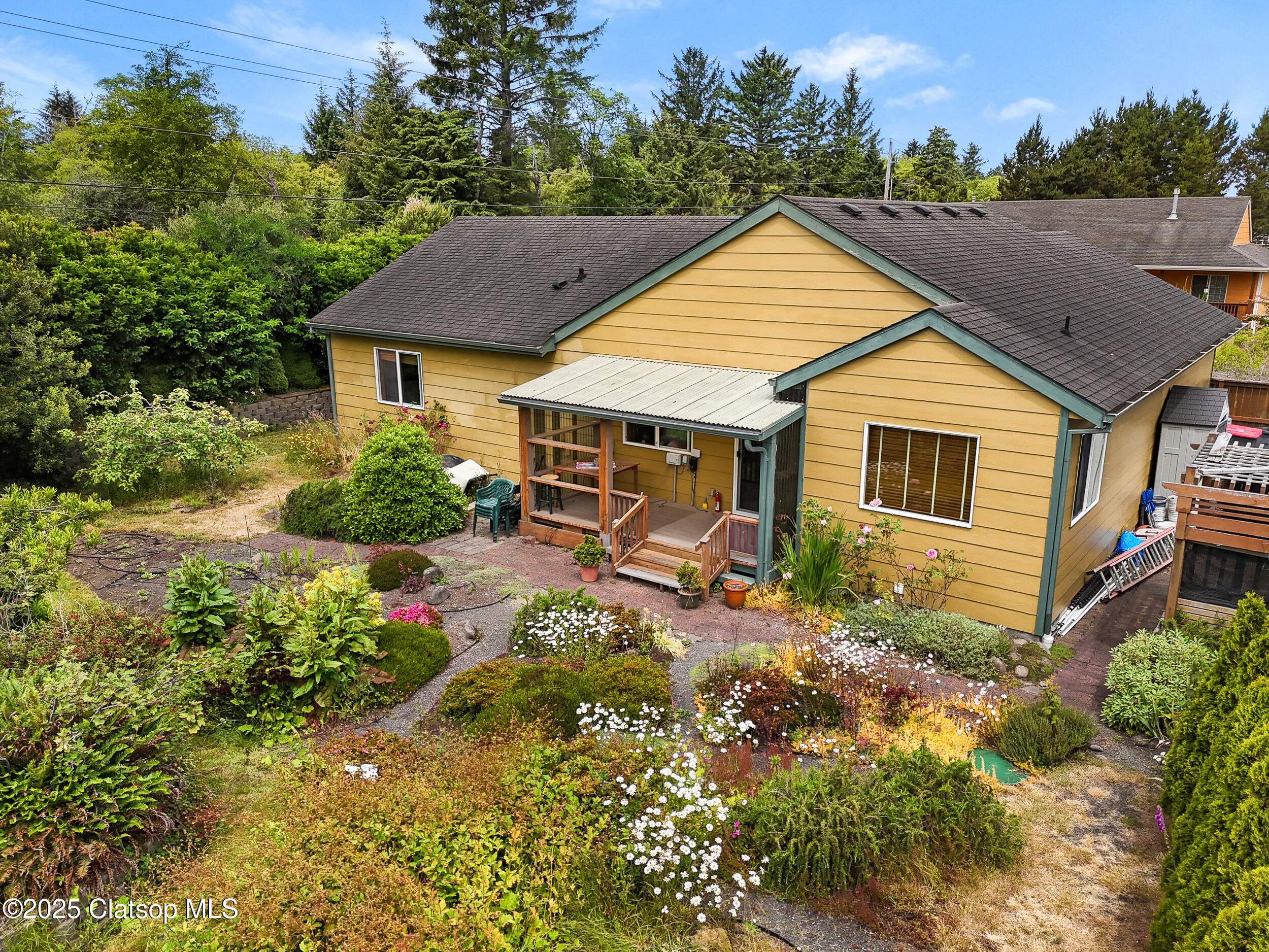 1305 Sandy Ridge Road Property Photo 5