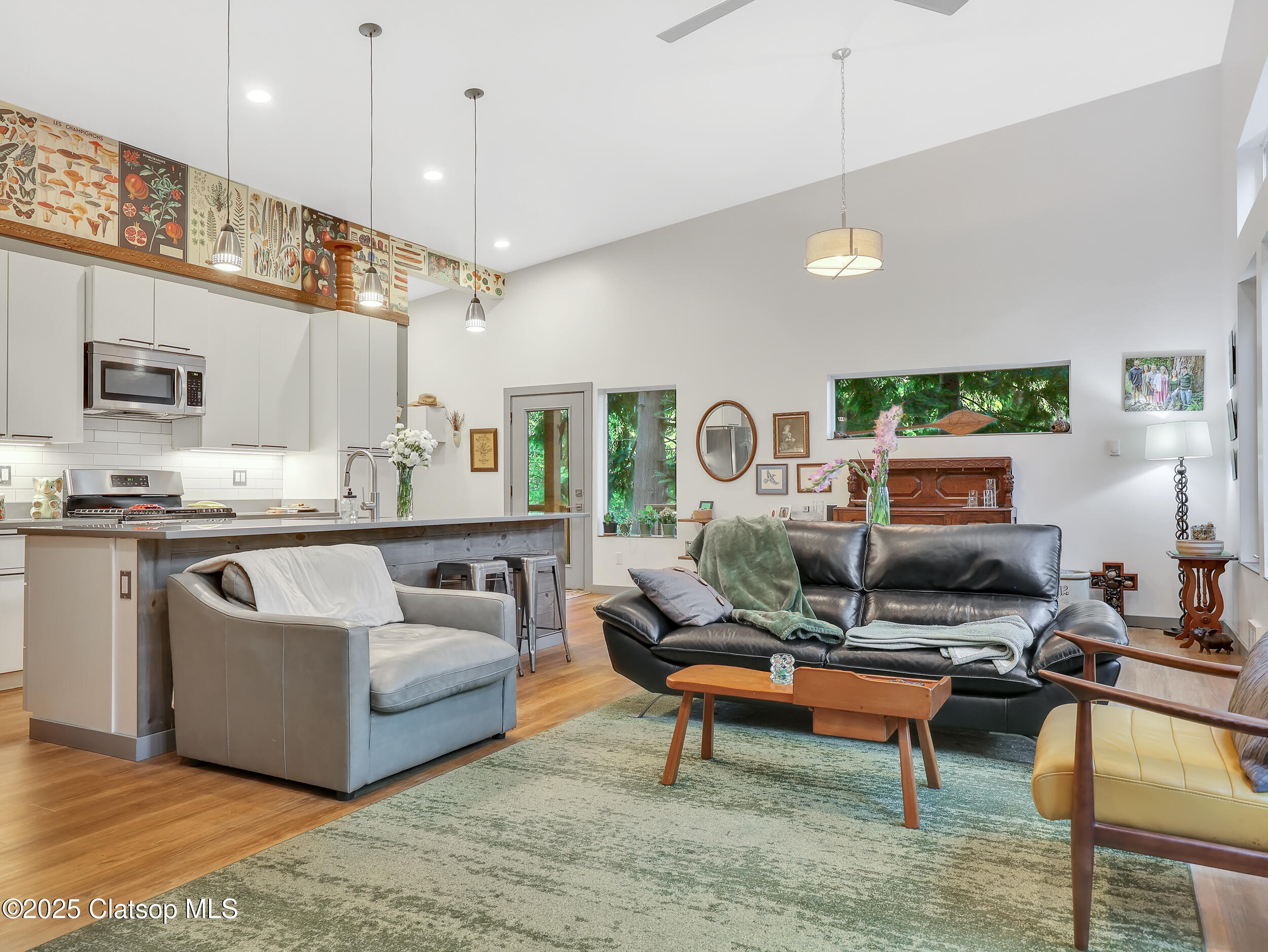 32029 Walsh Lane Property Photo 18