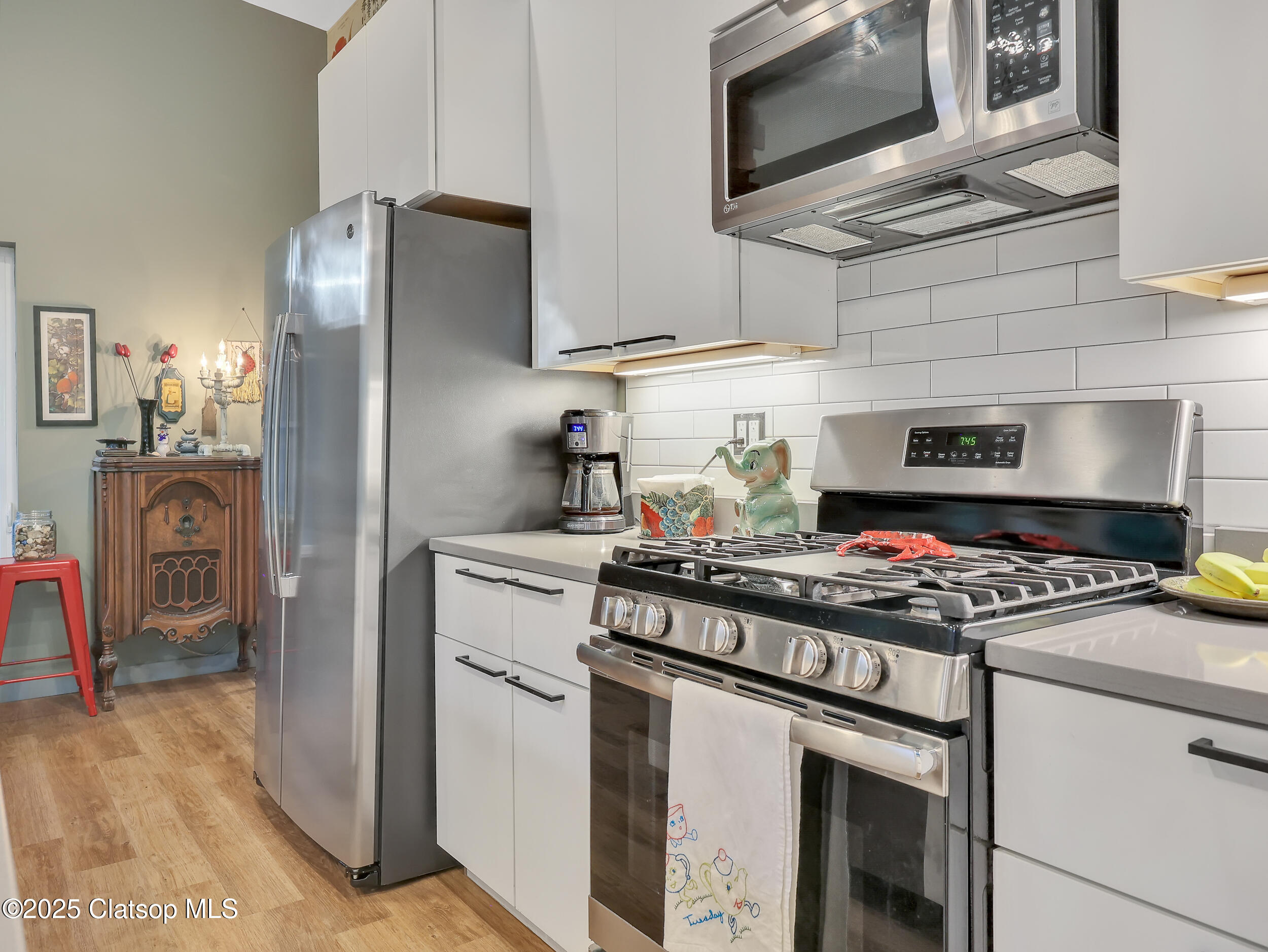 32029 Walsh Lane Property Photo 23