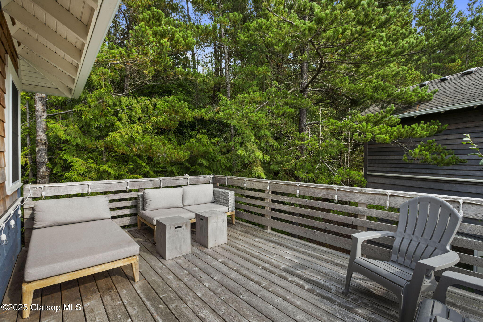 364 Jackson Way Property Photo 3