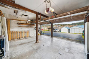 342 Pacific Street Property Photo 19