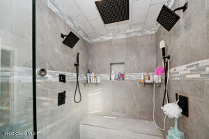 342 Pacific Street Property Photo 42