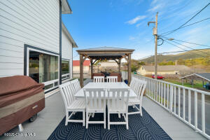 342 Pacific Street Property Photo 49