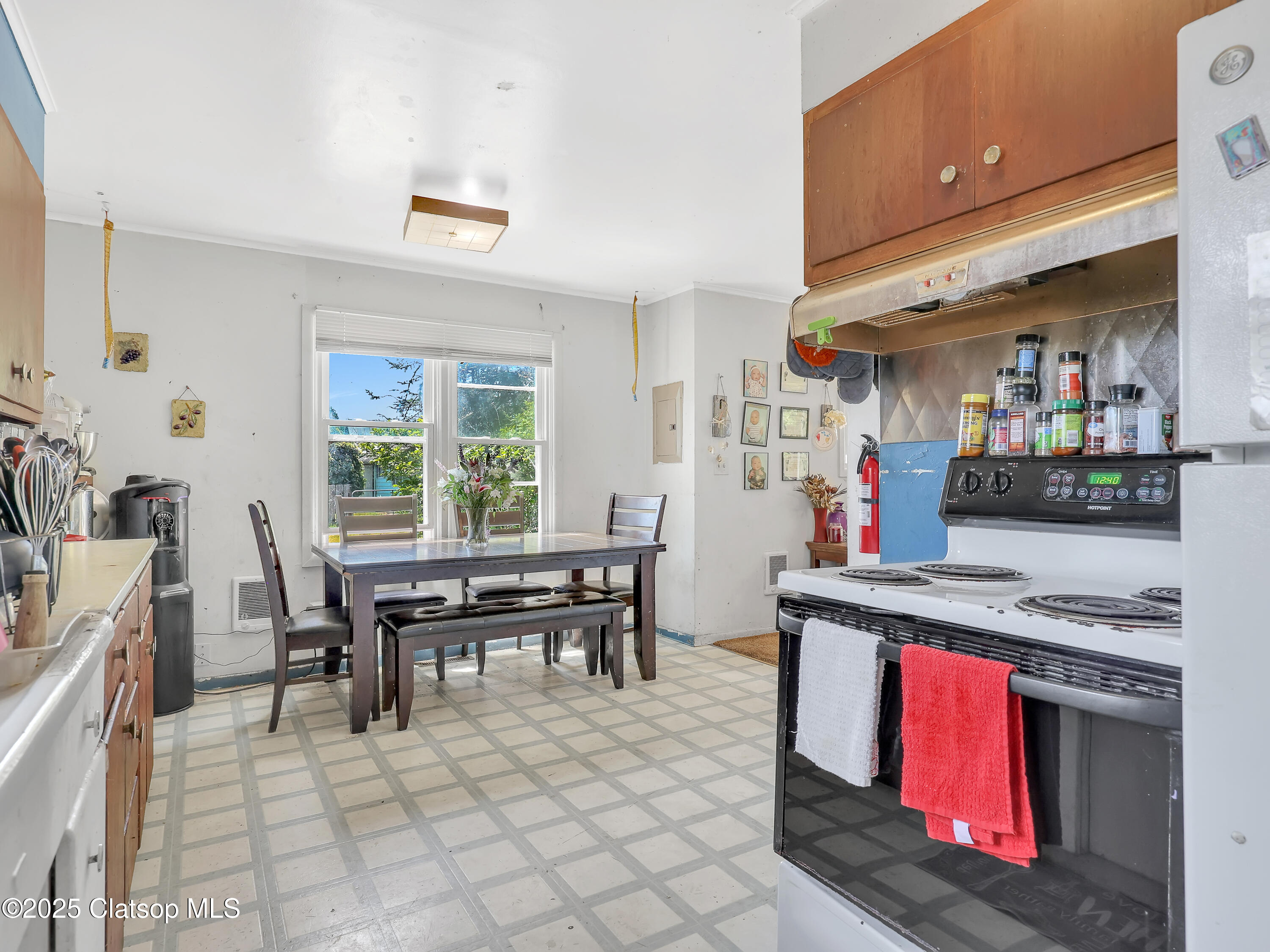 43018 Hillcrest Loop Property Photo 12
