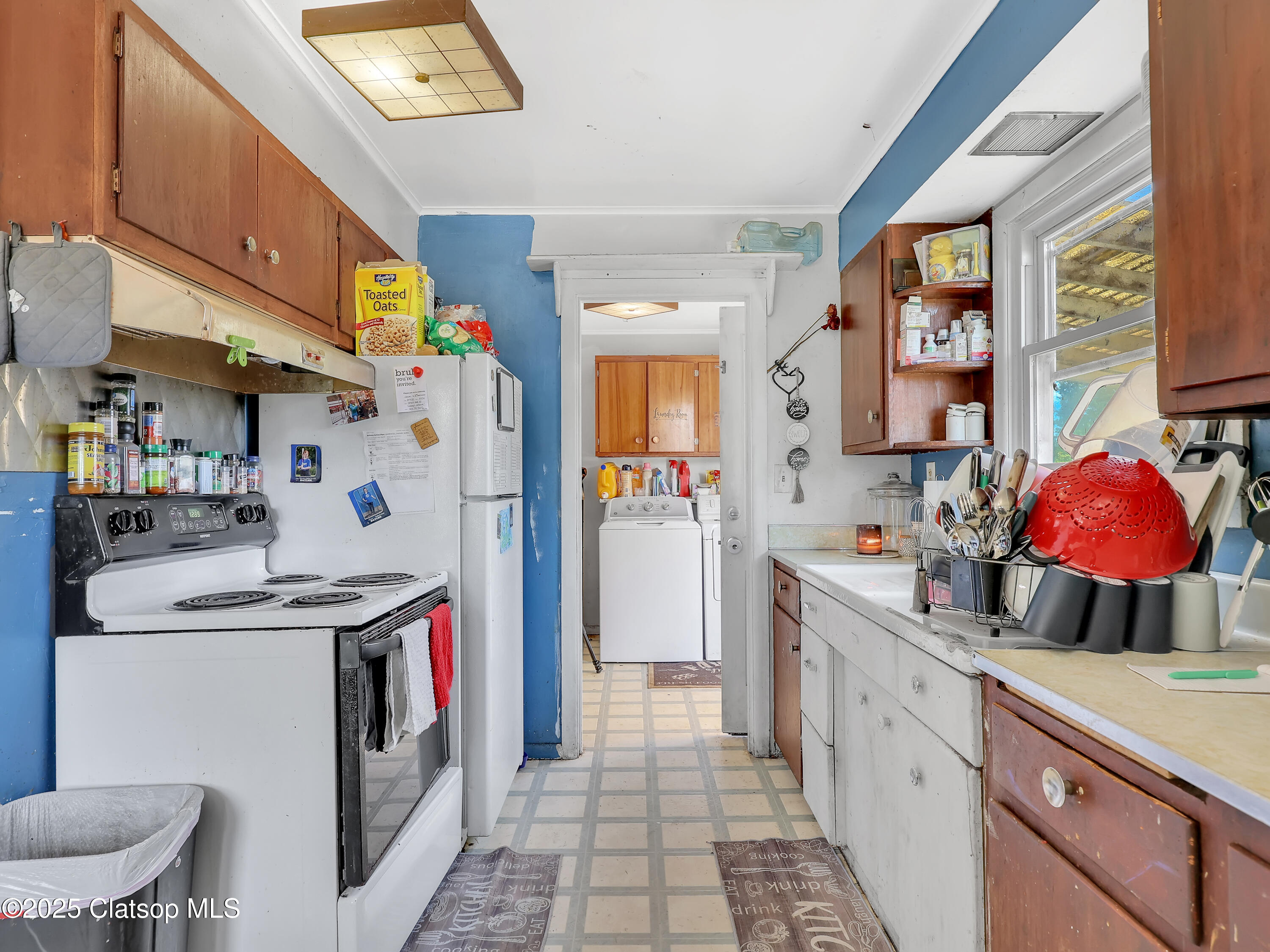 43018 Hillcrest Loop Property Photo 13