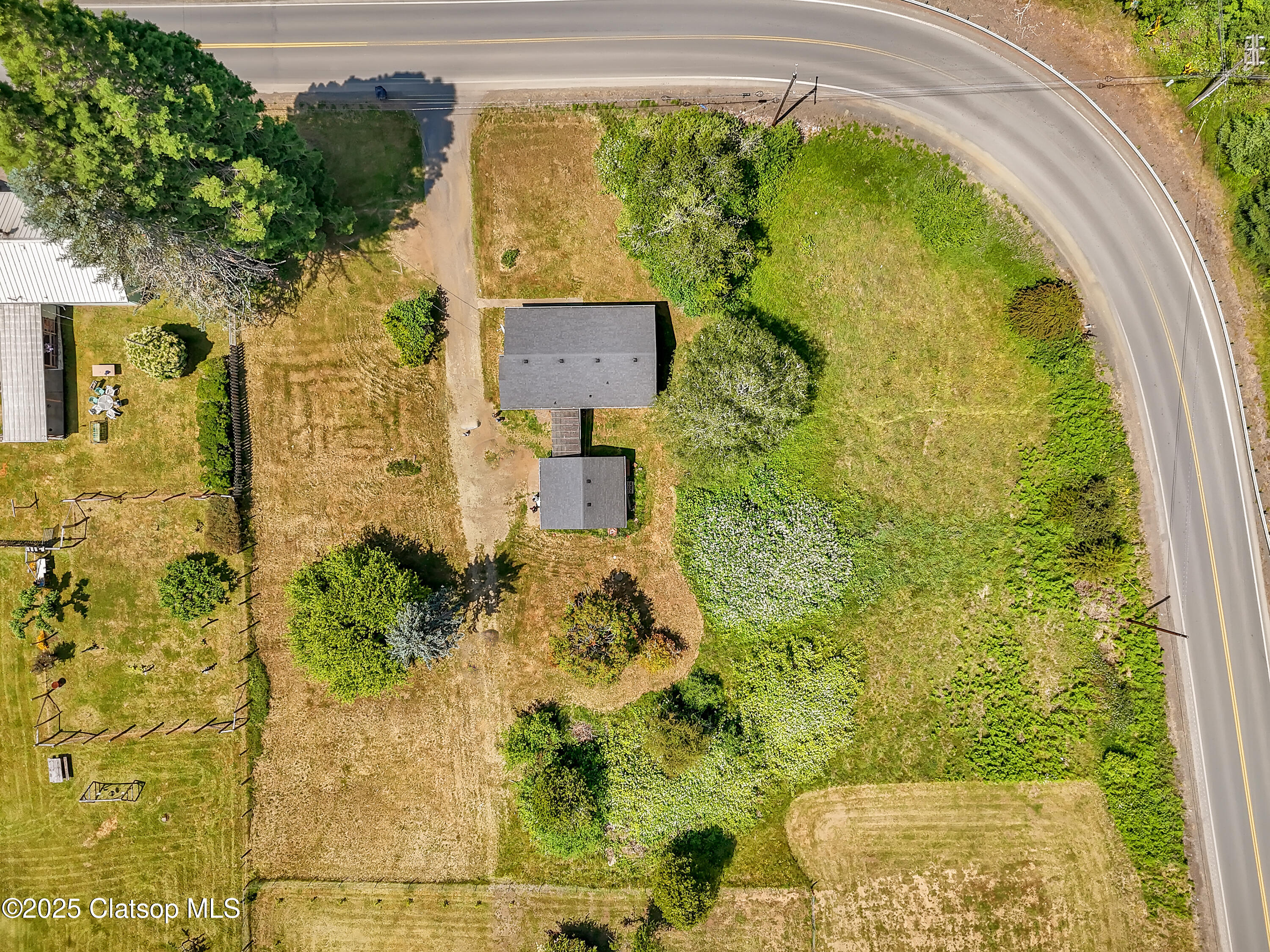 43018 Hillcrest Loop Property Photo 28