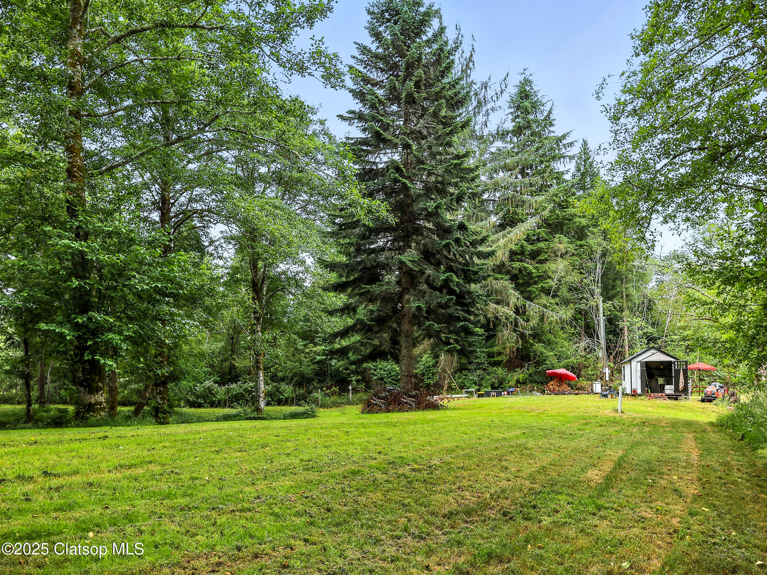 42729 Hwy 30 Property Photo 4