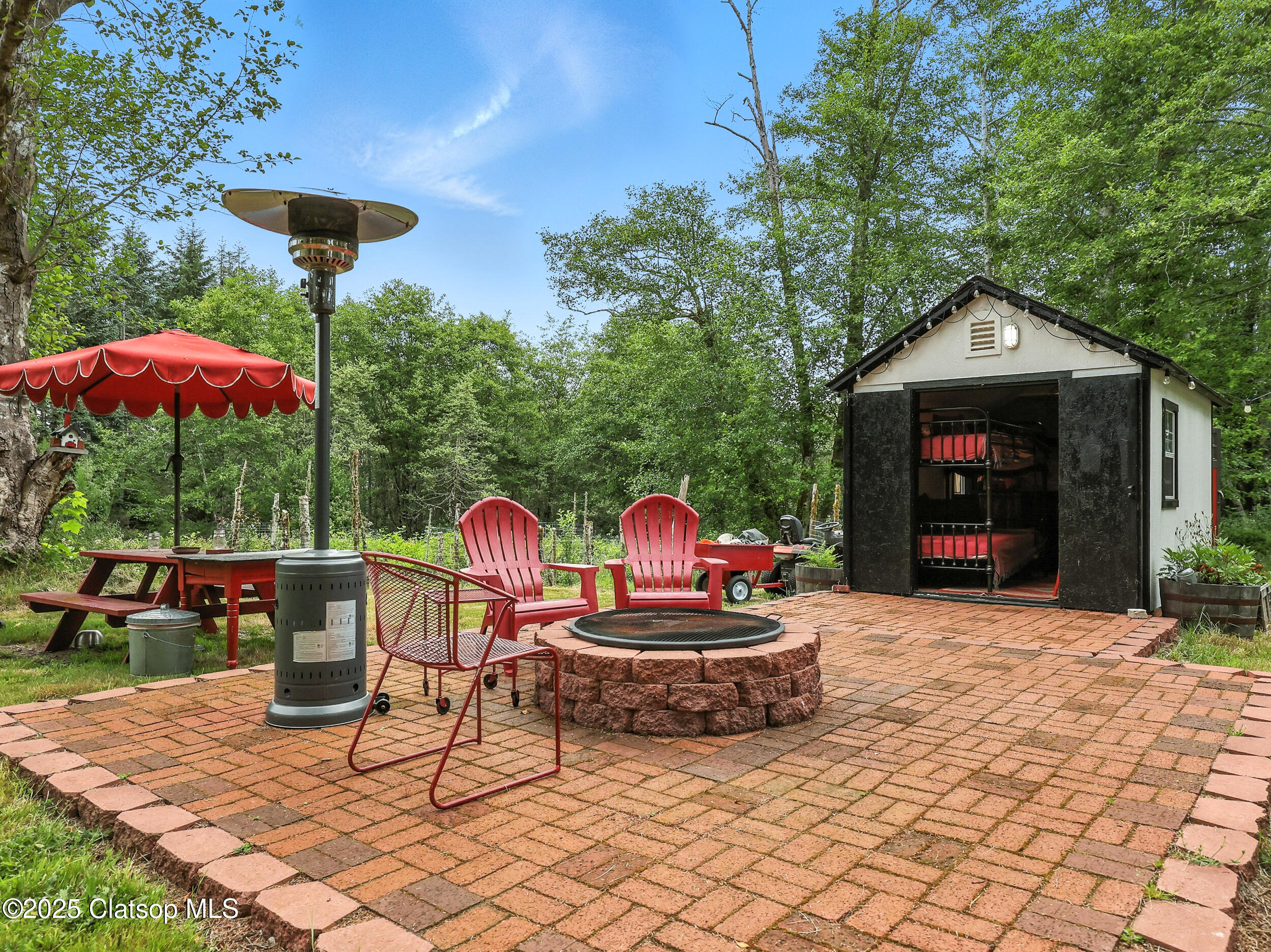 42729 Hwy 30 Property Photo 5