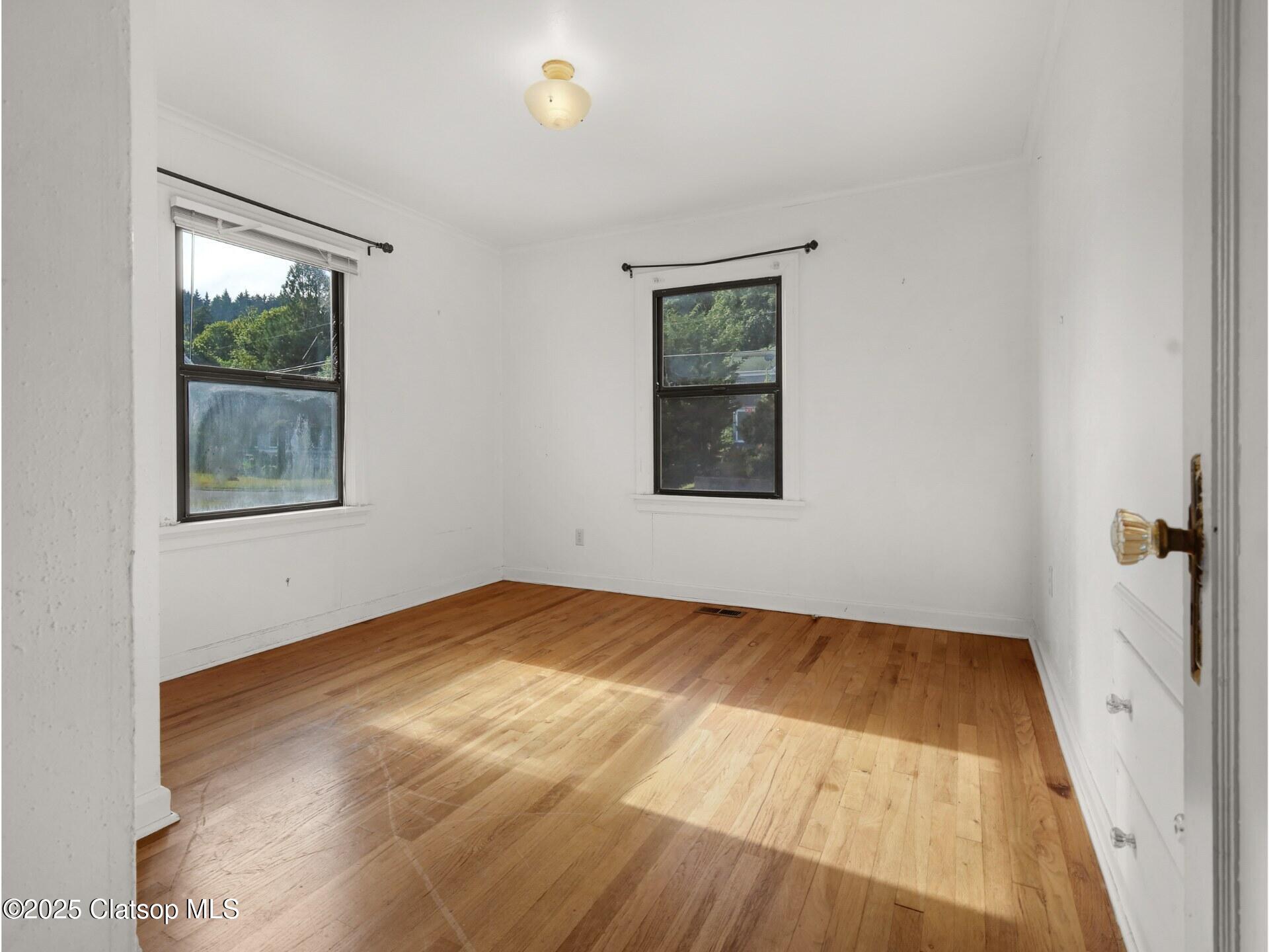 3168 Harrison Avenue Property Photo 8