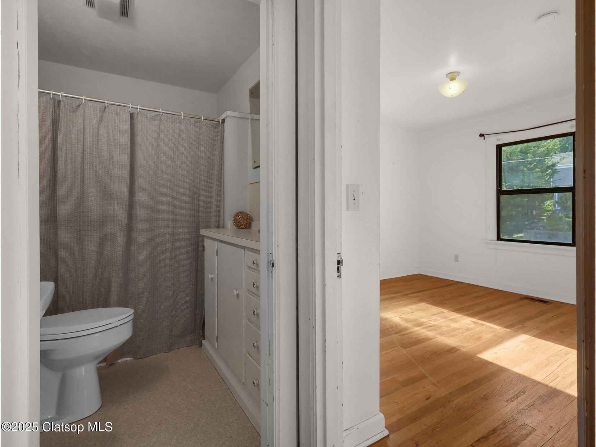 3168 Harrison Avenue Property Photo 9