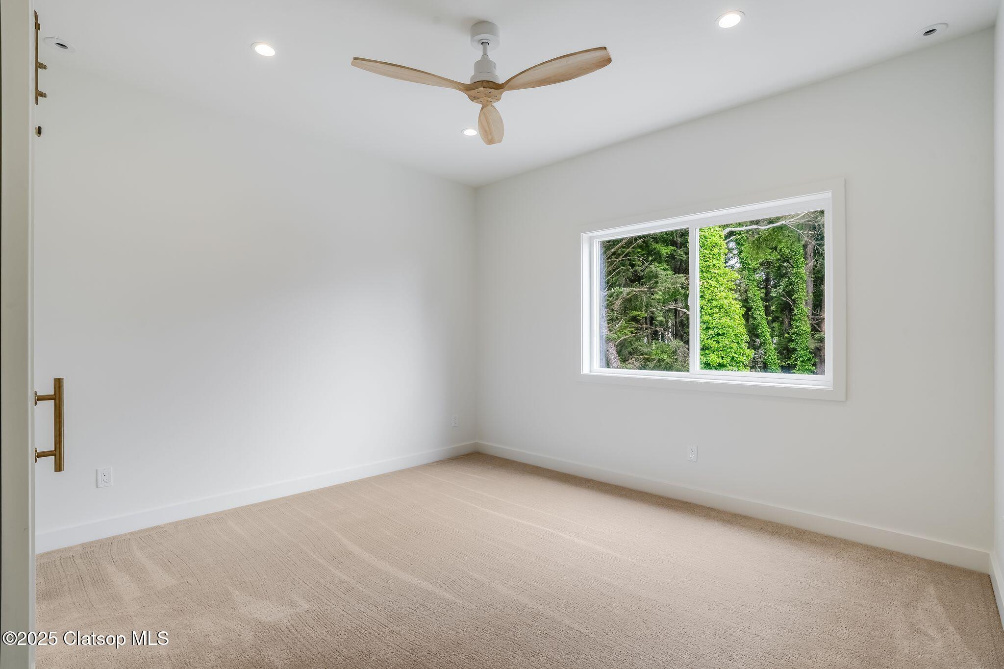 143 E Tanana Avenue Property Photo 22