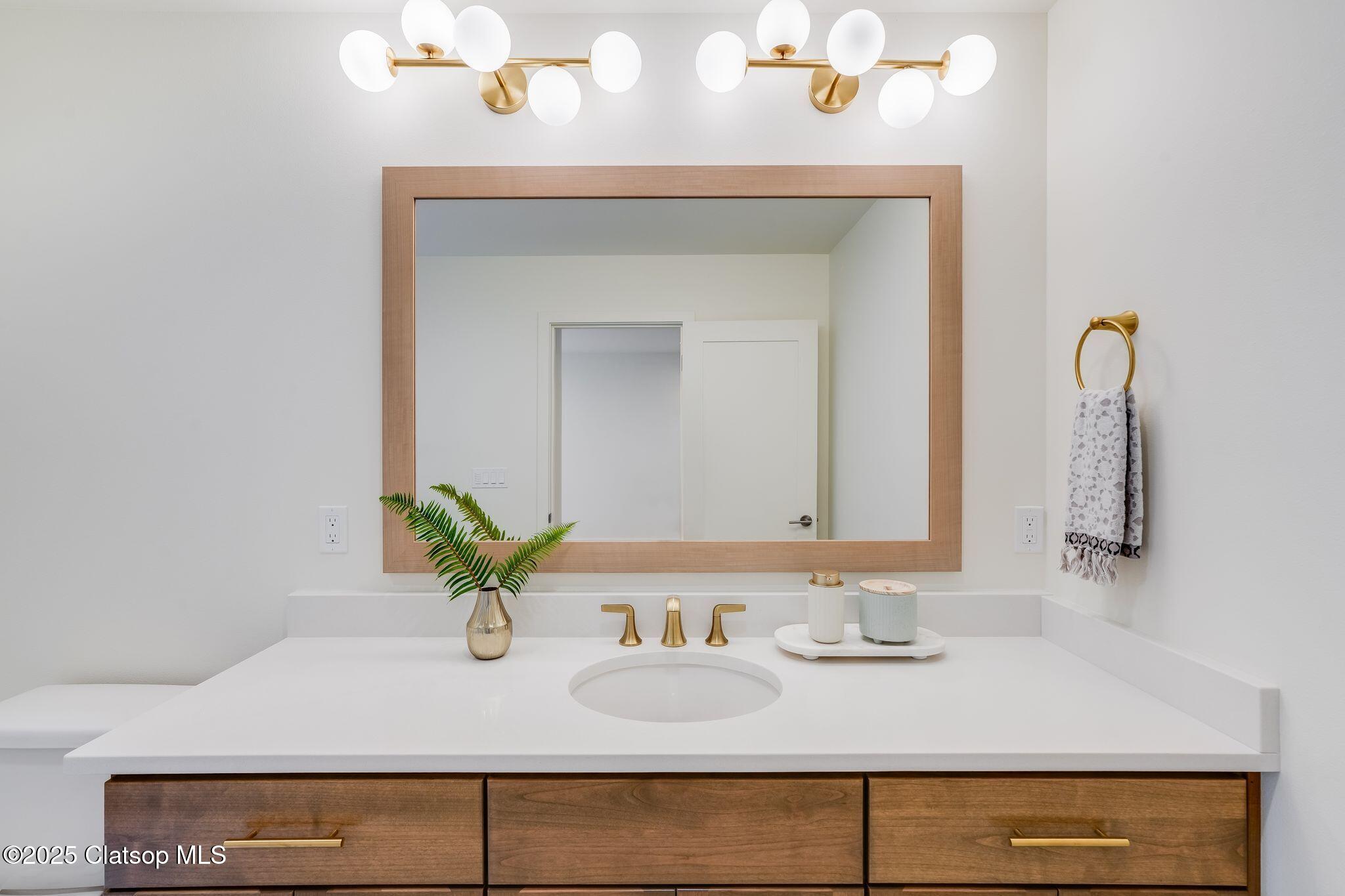 143 E Tanana Avenue Property Photo 33