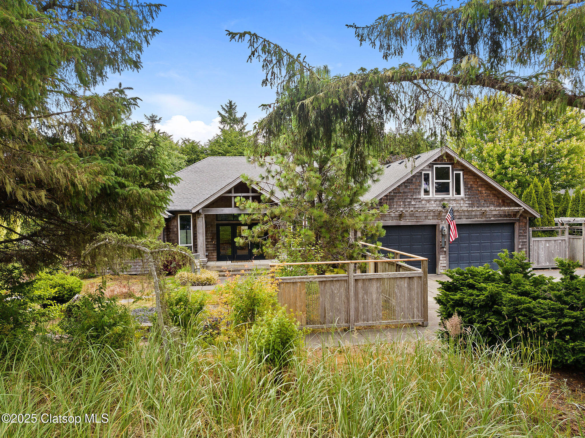 2499 Pine Ridge Drive Property Photo 3