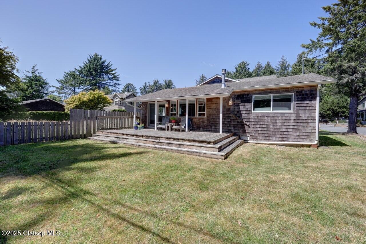 296 E Jackson Street Property Photo 22