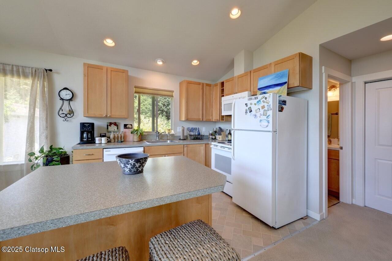 296 E Jackson Street Property Photo 30