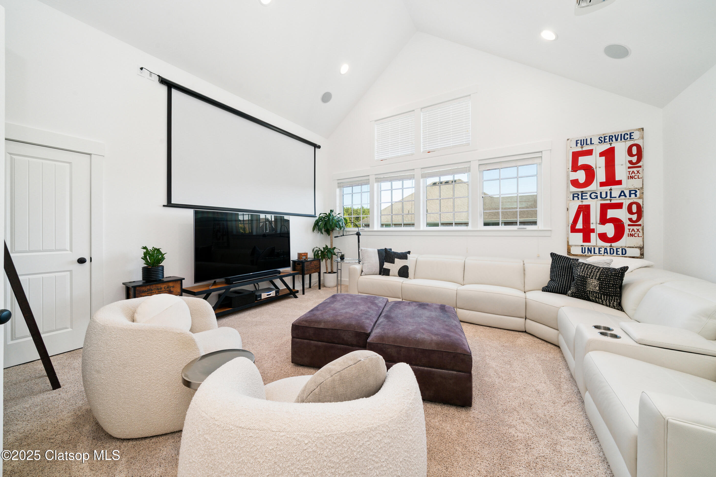 5399 Drummond Drive Property Photo 45