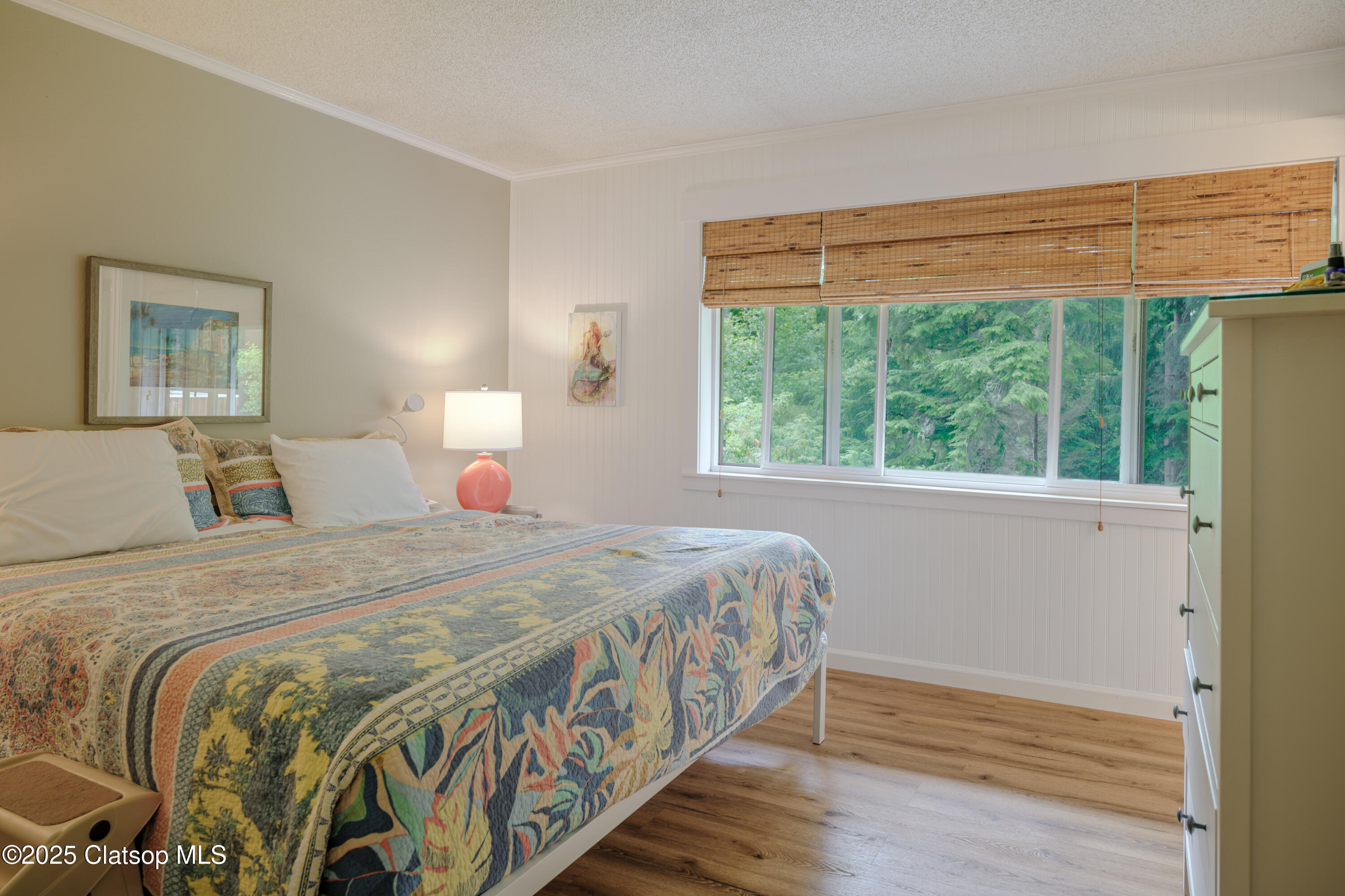 2087 Fernwood Street Property Photo 13