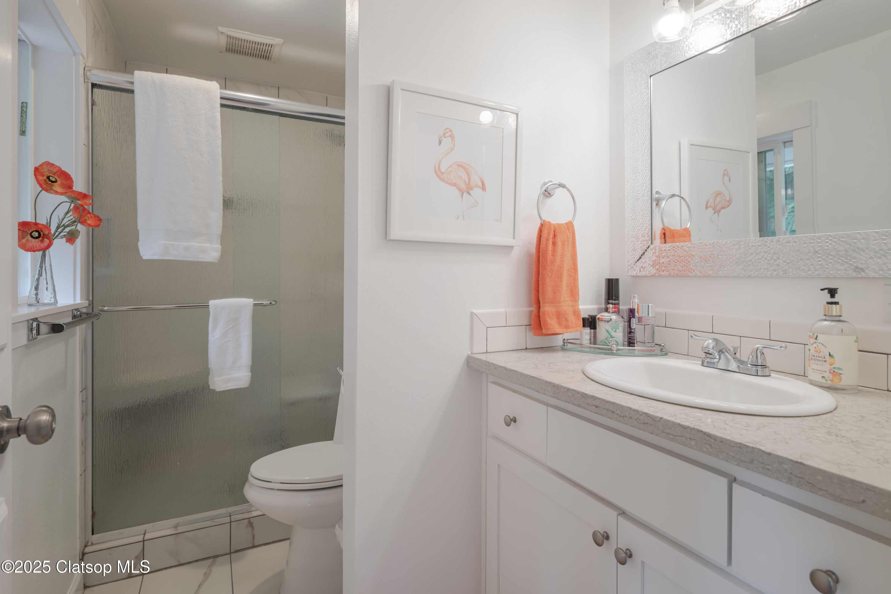 2087 Fernwood Street Property Photo 15