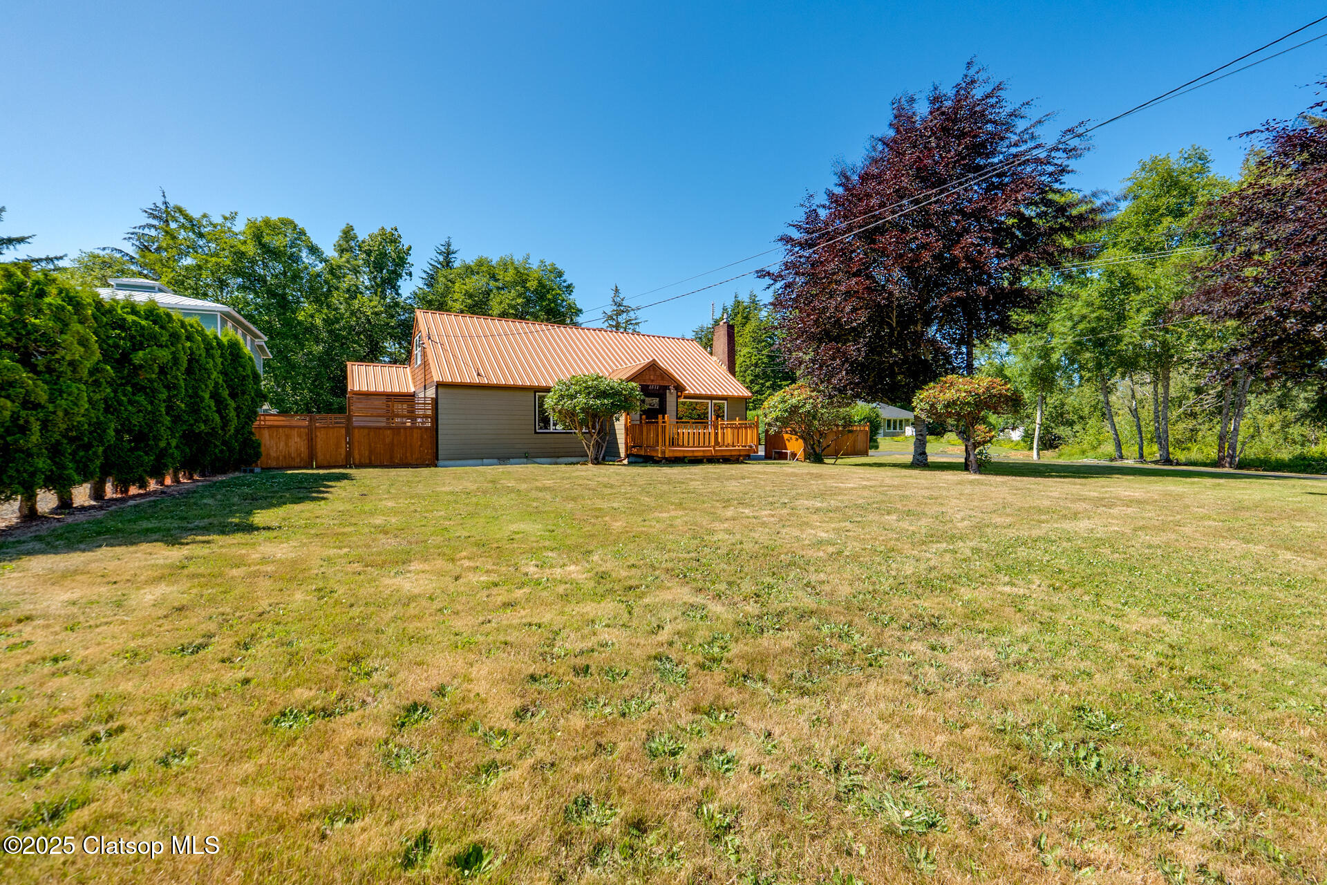 1871 S Main Avenue Property Photo 3