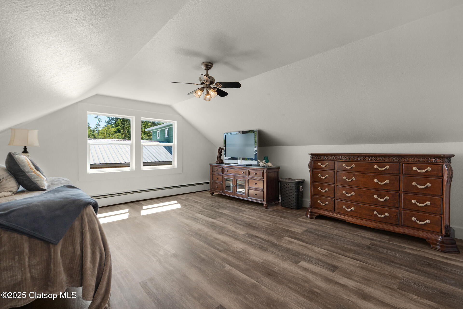 1871 S Main Avenue Property Photo 33
