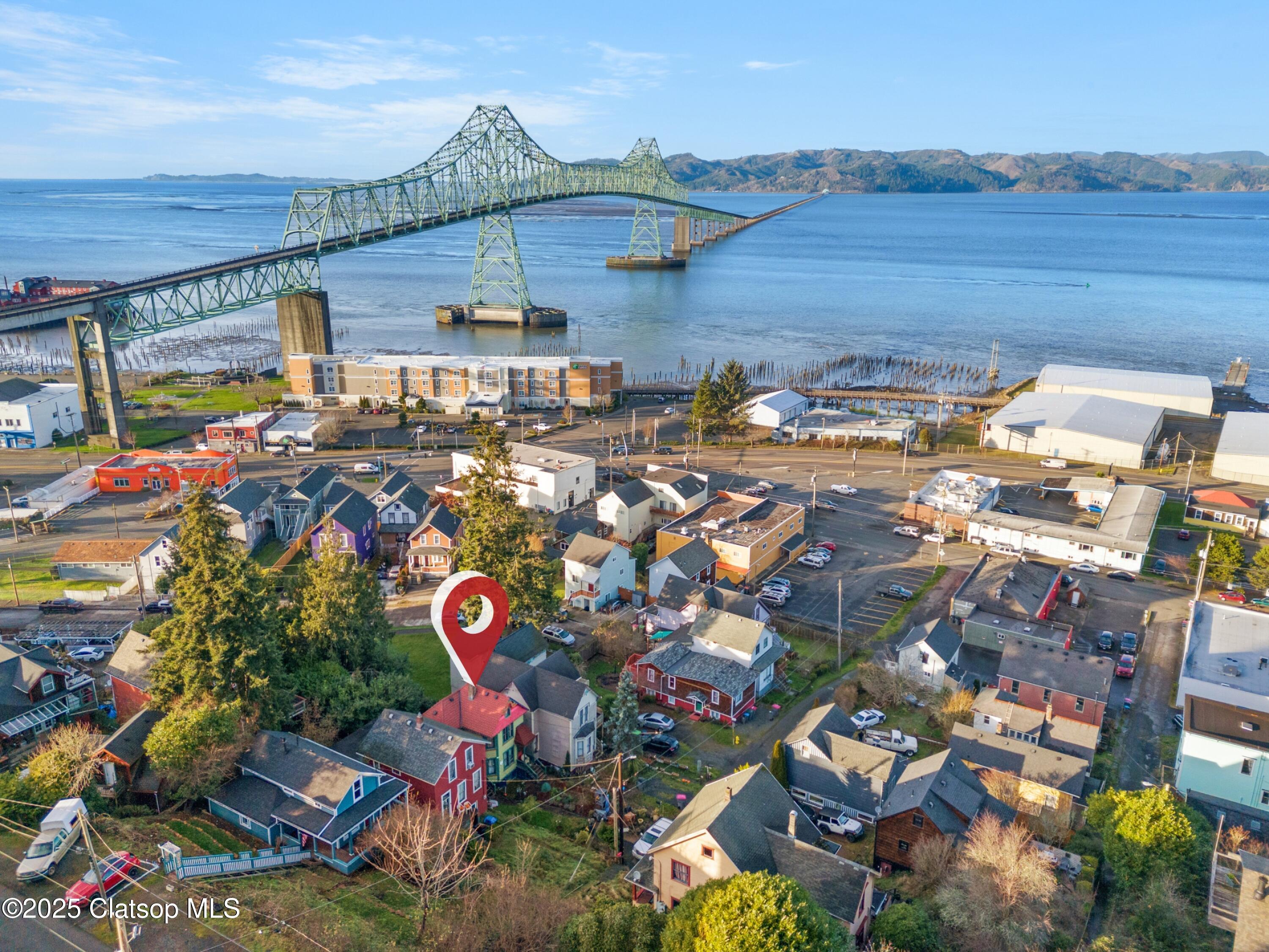 143 Washington Street Property Photo 4